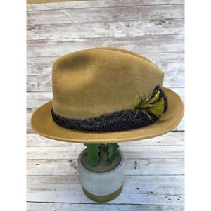 Dobbs Fur Felt Fedora Hat Camel color Made In USA Size 7 1/8 Fifth Avenue NY